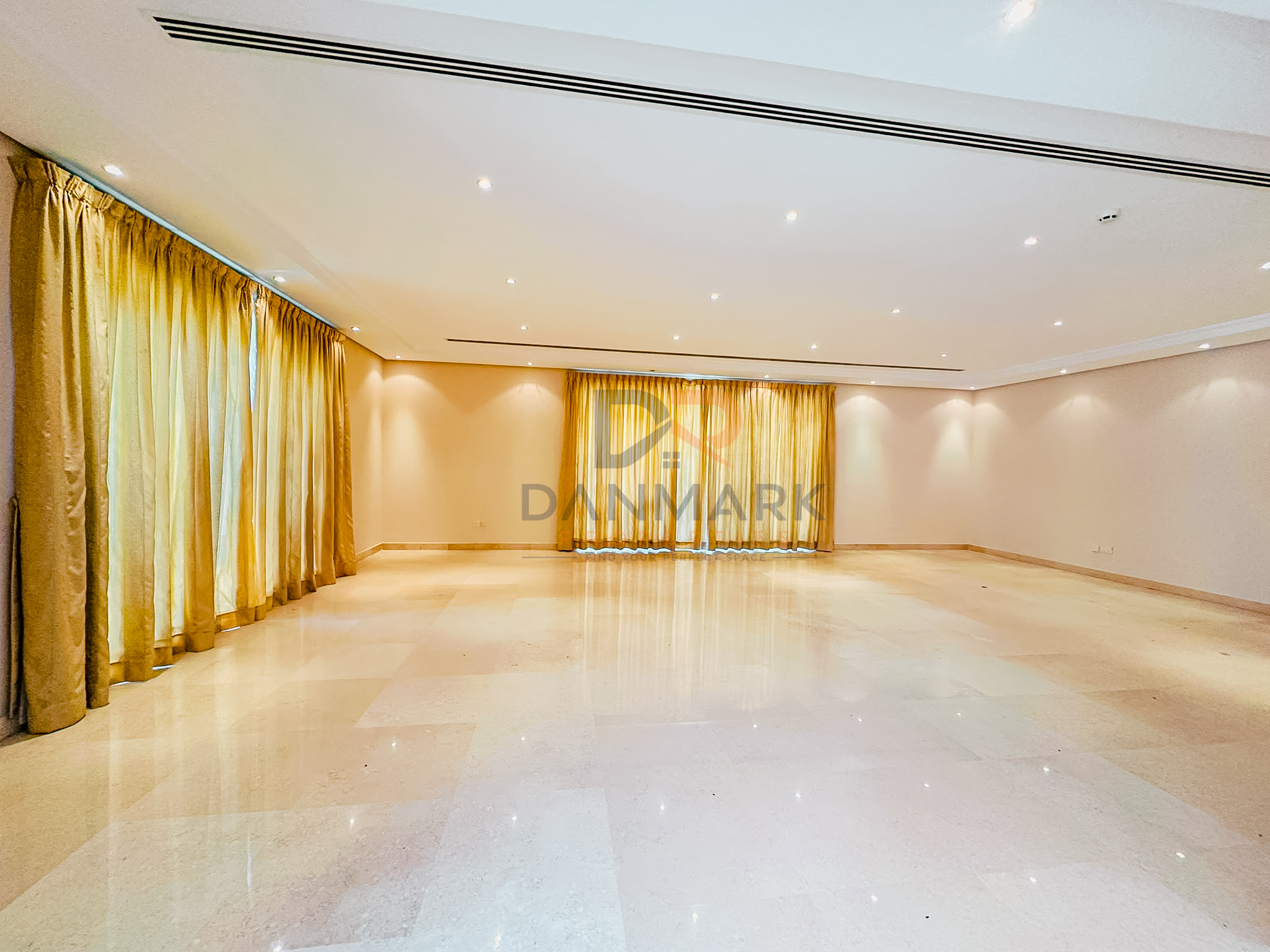 Now Renting | Ultra-Luxury 5BR Villa with Private Pool & Landscaped Garden 4